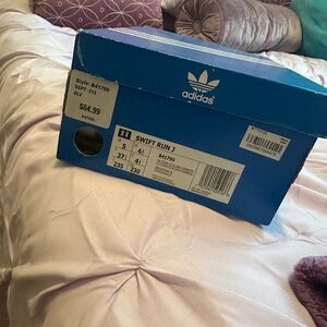 Adidas swift run